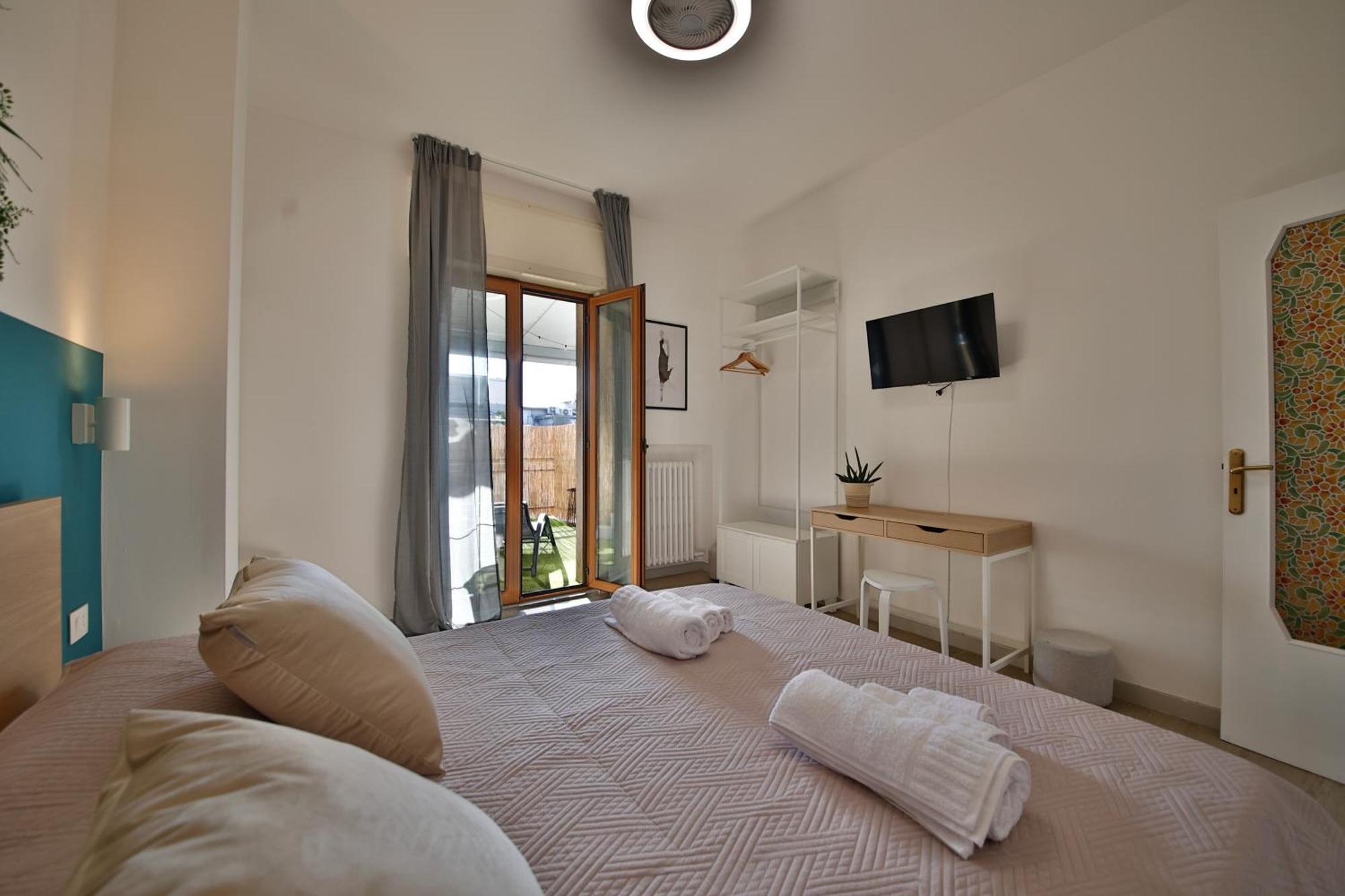 Apartment Atticoderossi A 500mt Da Stazione&centrostorico