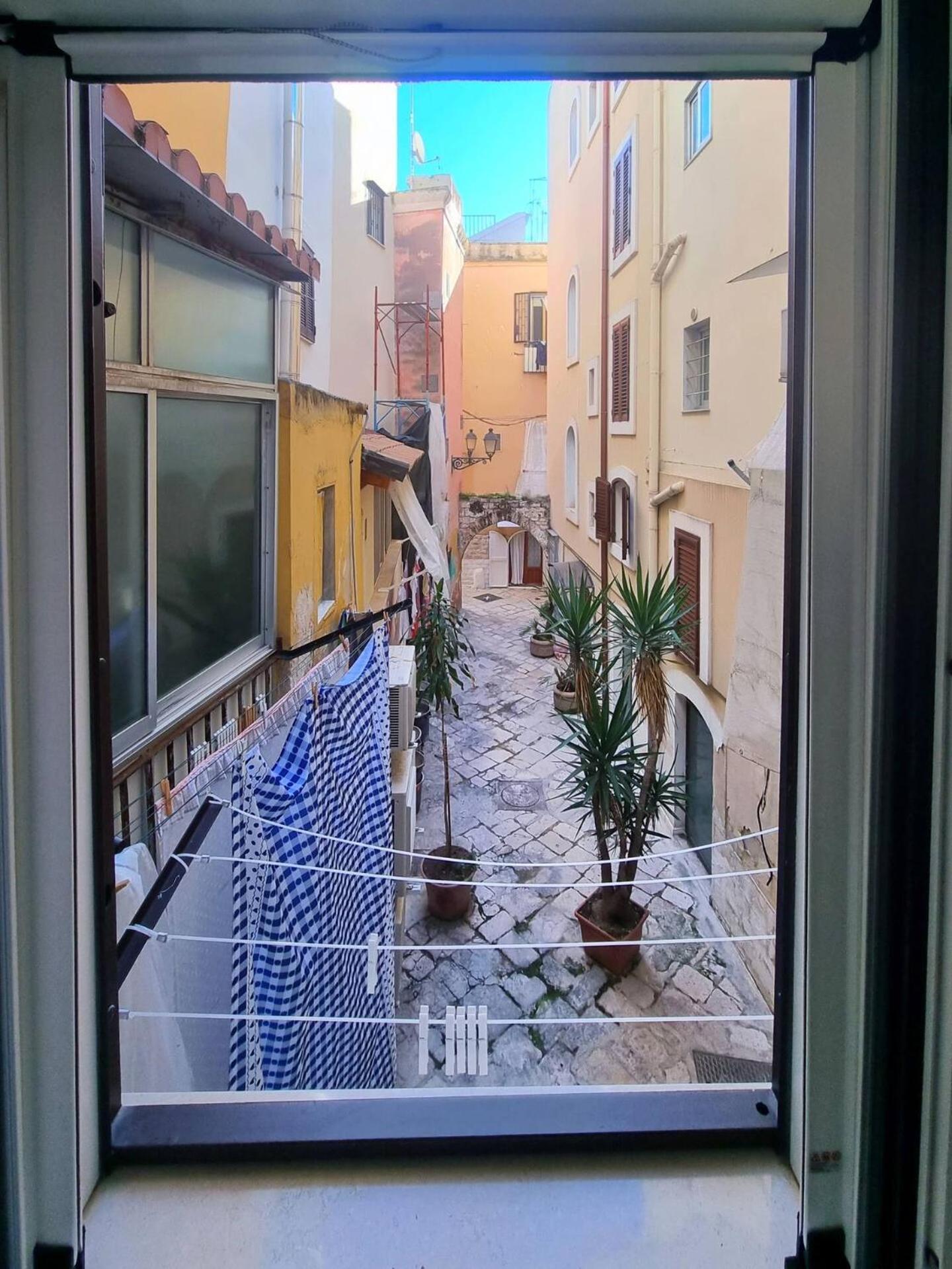 New Opening! - Laus Castello Svevo Design 1 *