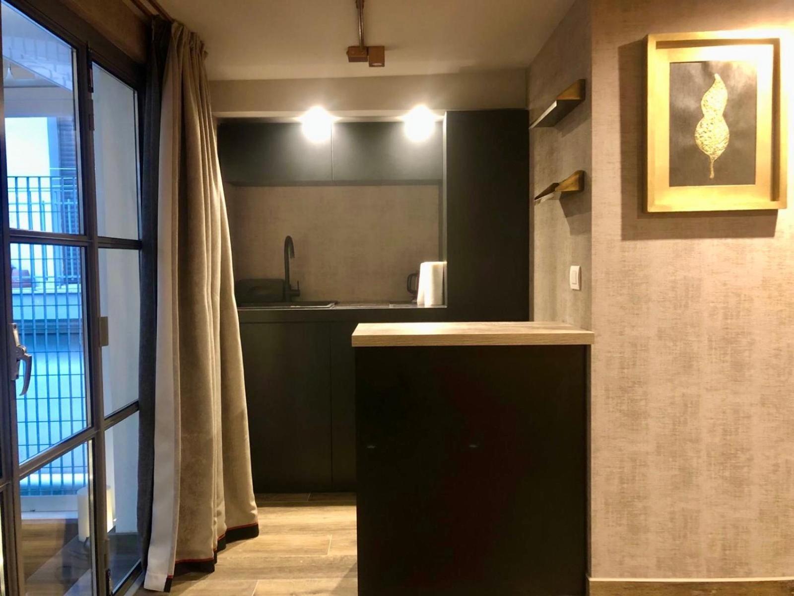 Portrait Luxury Loft * Bari