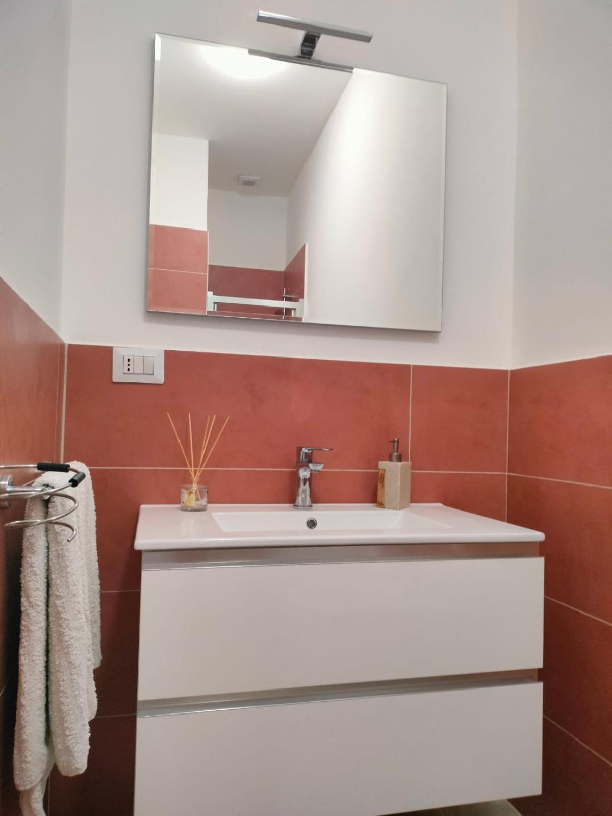 Corso Italia 45a * Bari