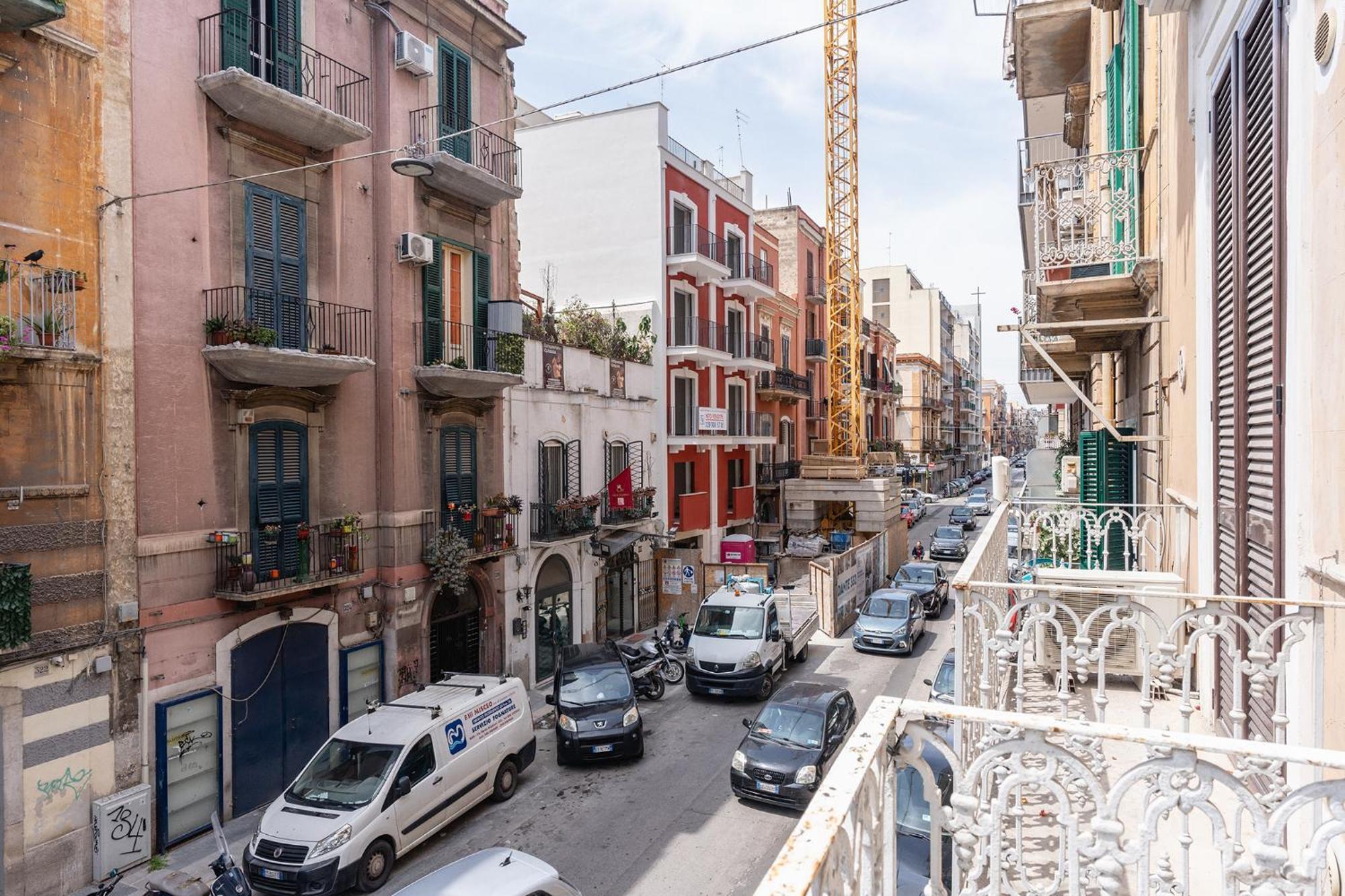 Apartment Dante 307 Bari