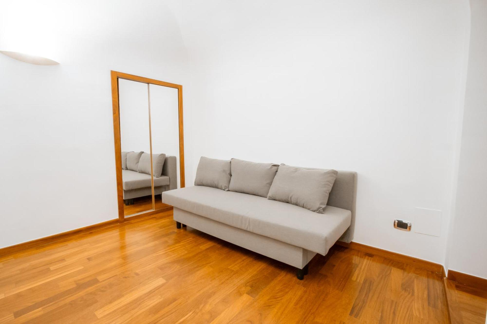 Puti Apartment