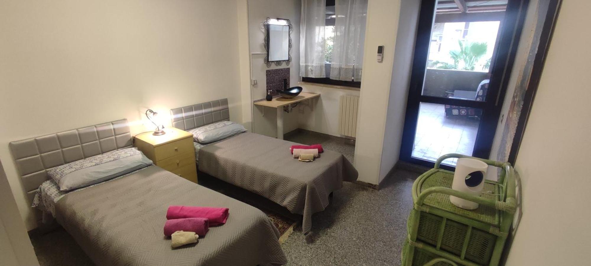 Castle Area Old Town Flat With Terrace And 2 Apartment