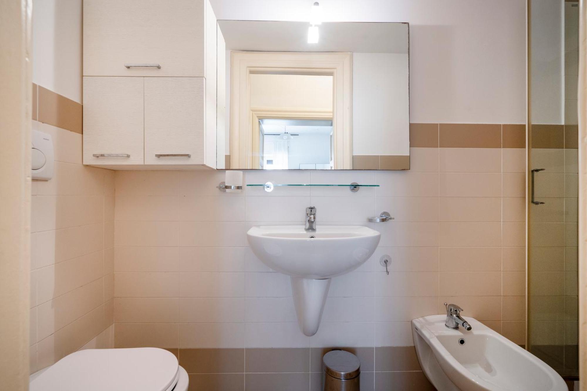 Zaum House, Quartiere Umbertino. 120 Mq * Bari