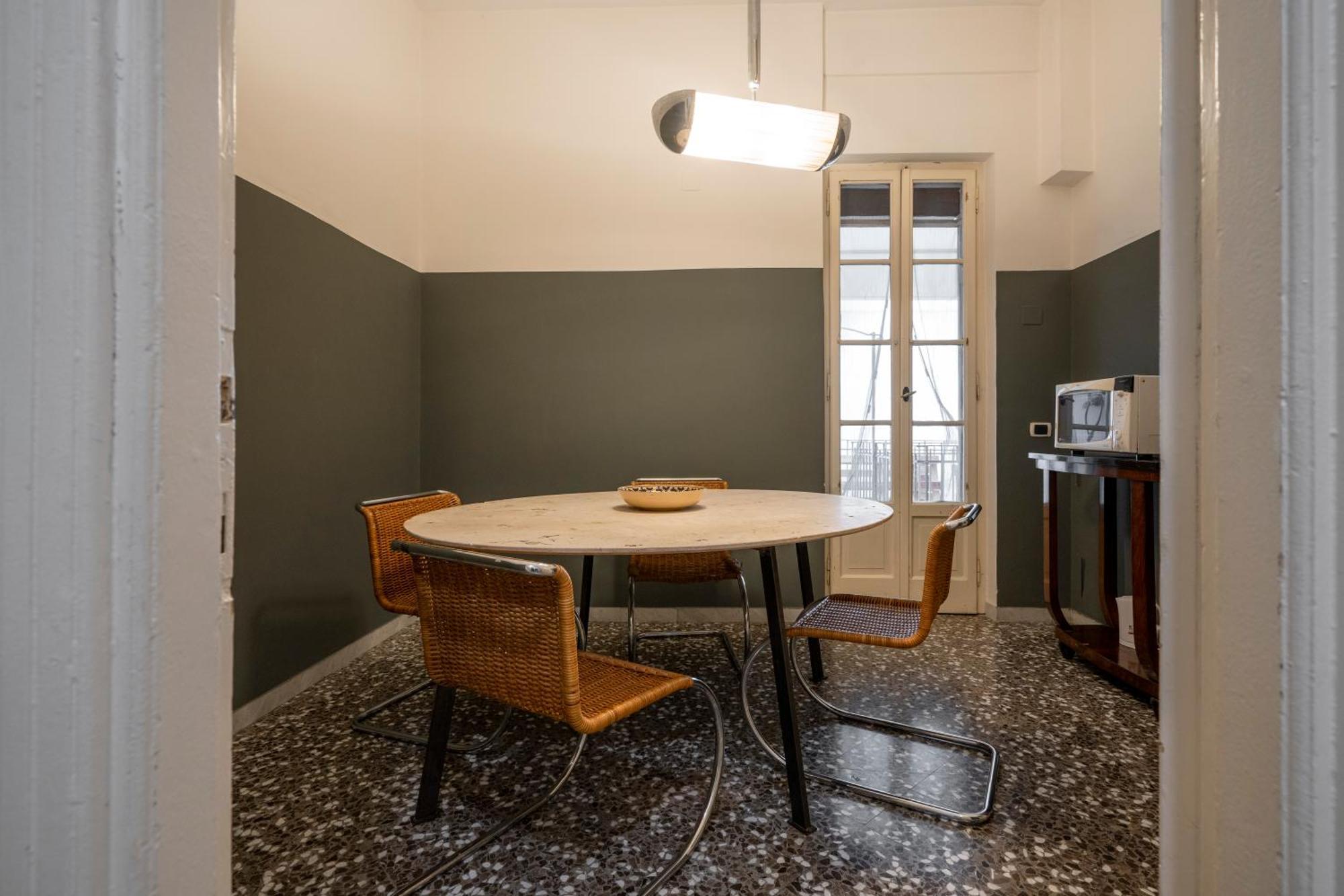Zaum House, Quartiere Umbertino. 120 Mq Apartment Bari