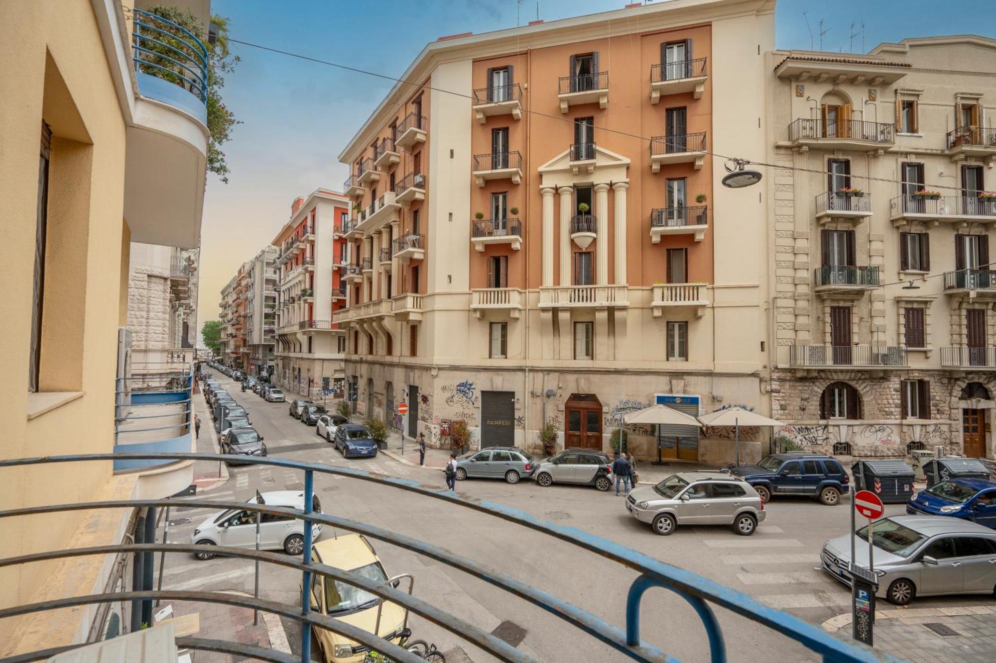 Apartment Zaum House, Quartiere Umbertino. 120 Mq Bari