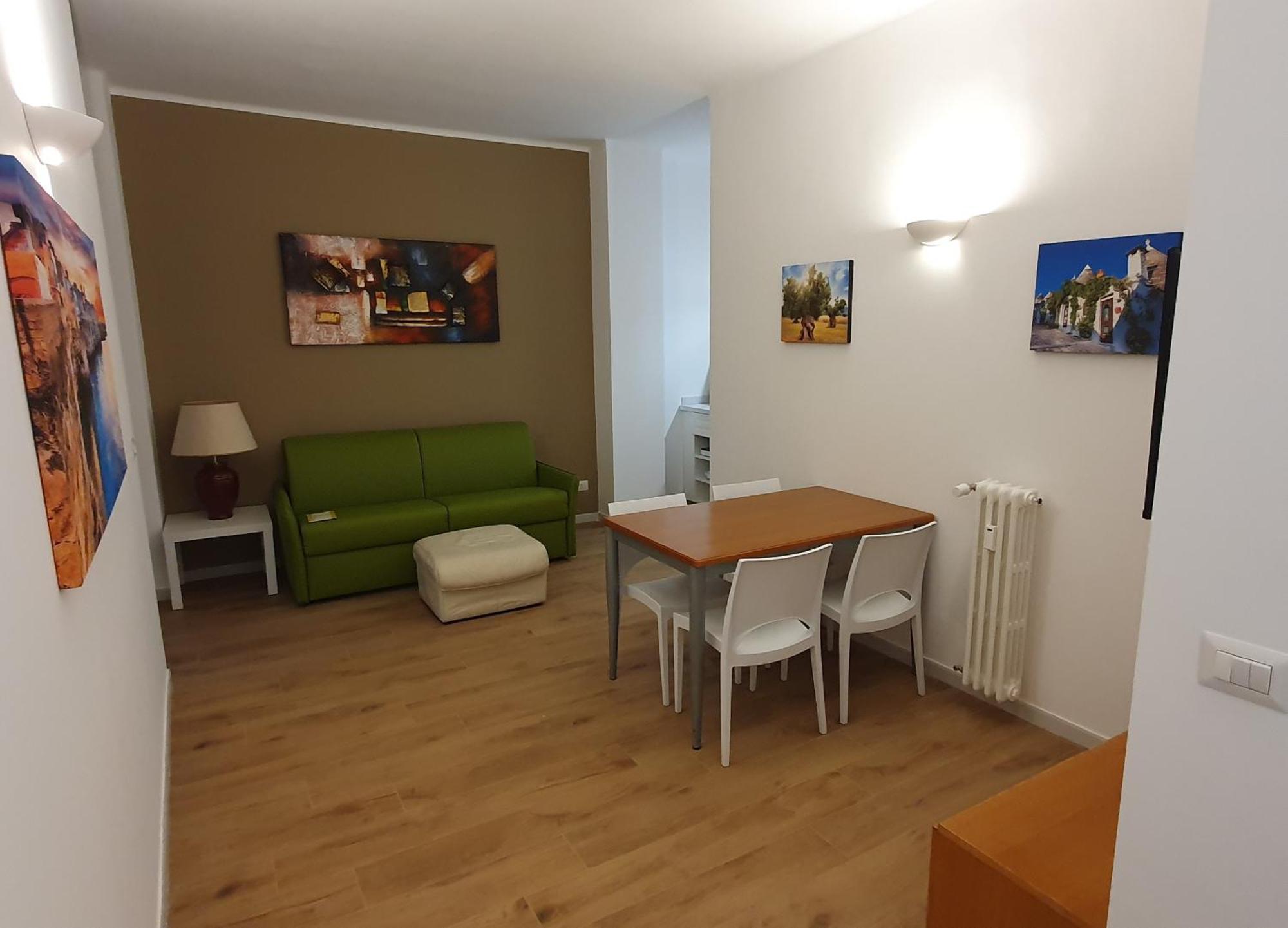 Apartment Iris Qsella *