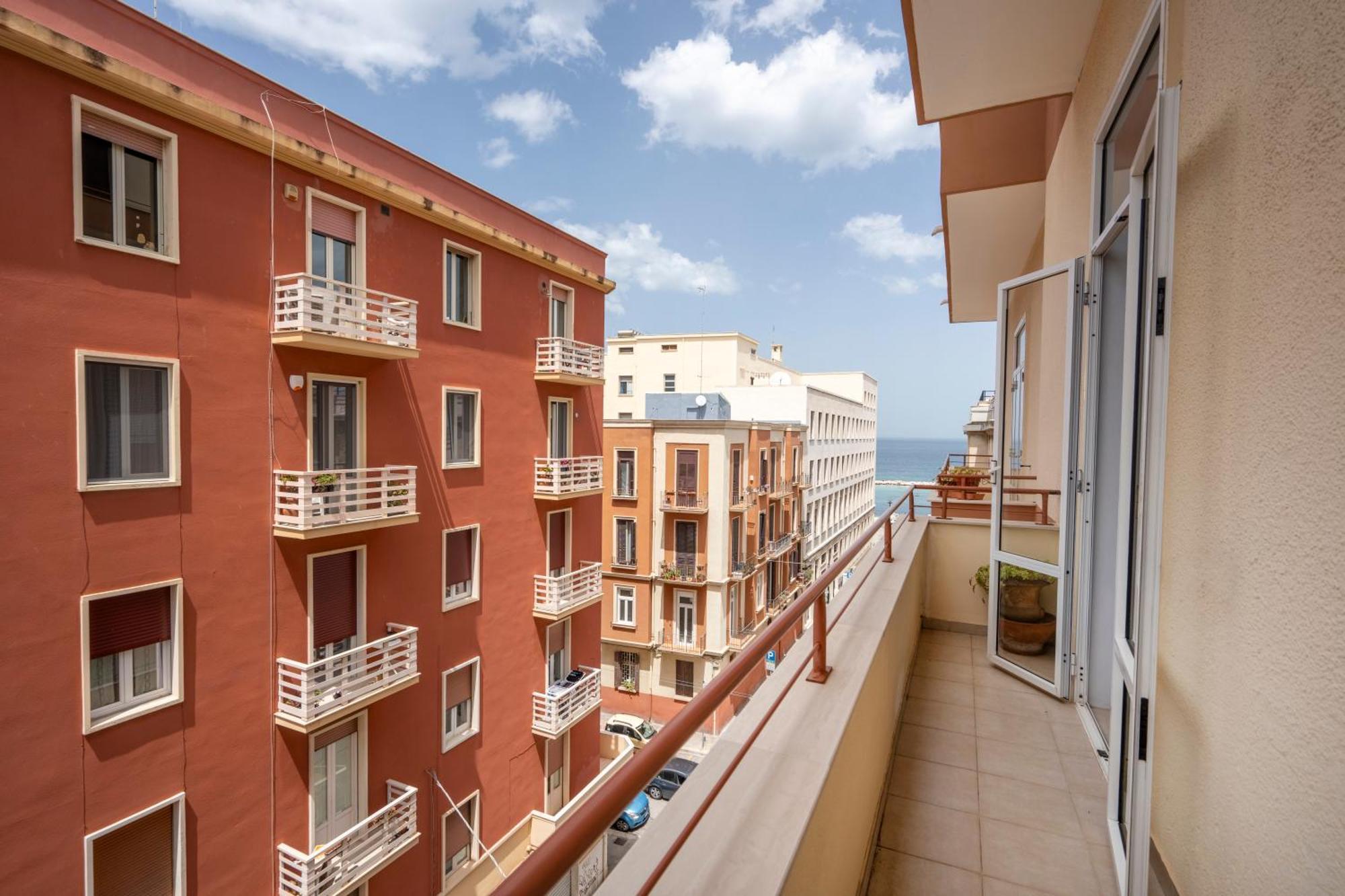 Apartamento Casa Bonaive, Ampio Trilocale Vista Mare Bari