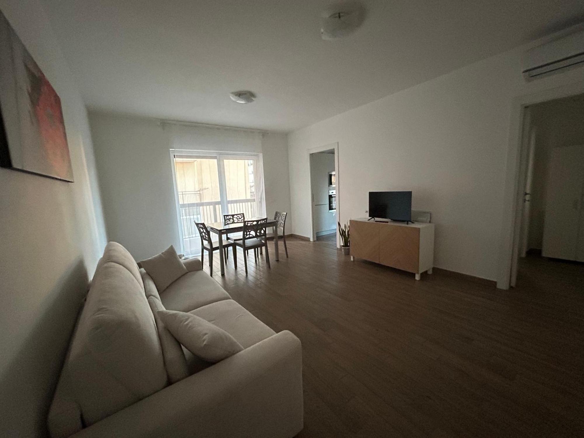 Petroni 16 Apartamento