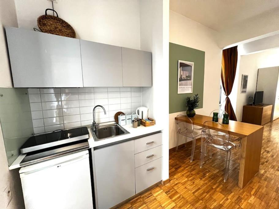 Apartman Hopper-bozzi 59 *