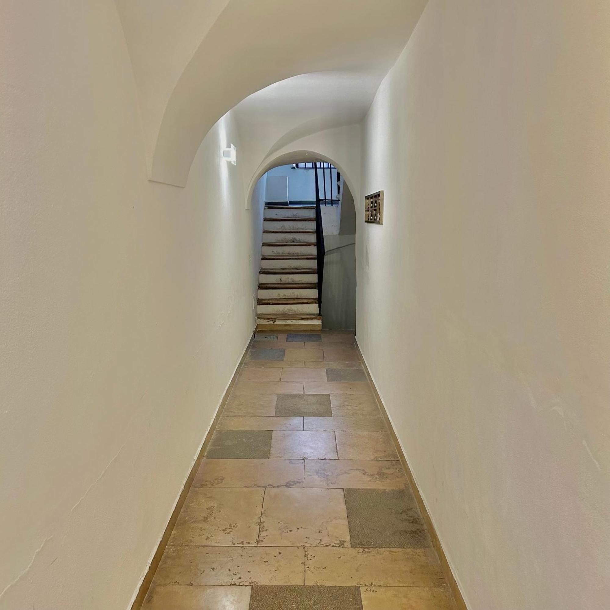 Apartment Cairoli *