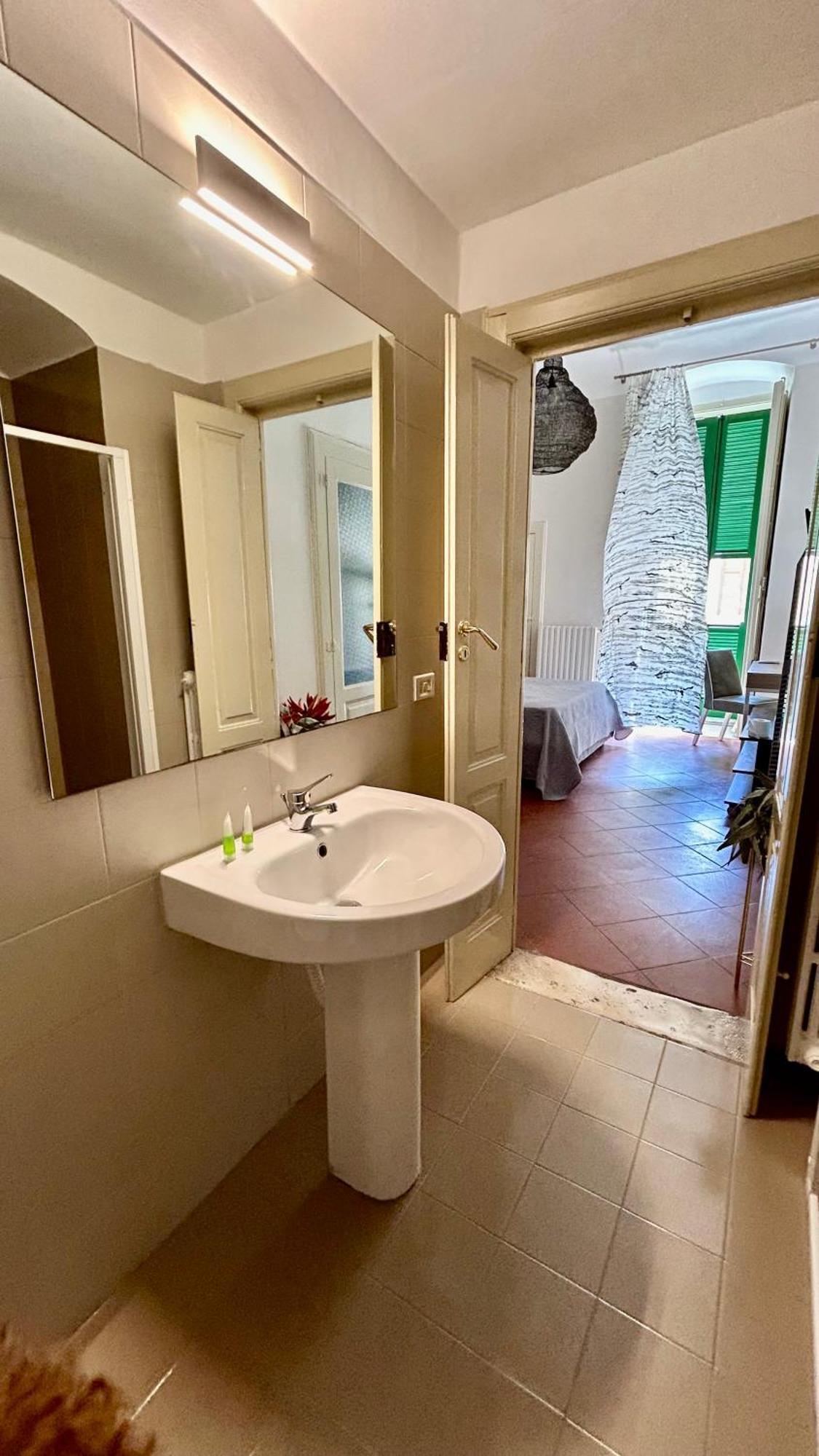 Apartment Cairoli