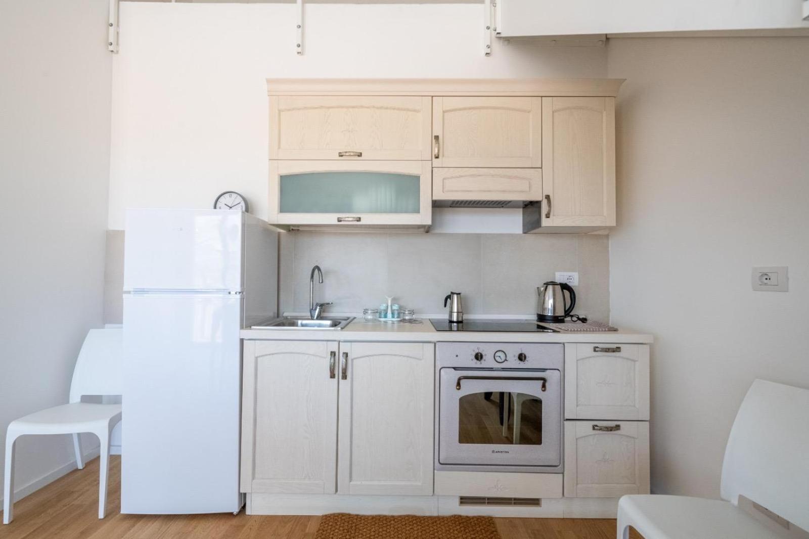 Angelina House - Sea Front Loft Apartment *