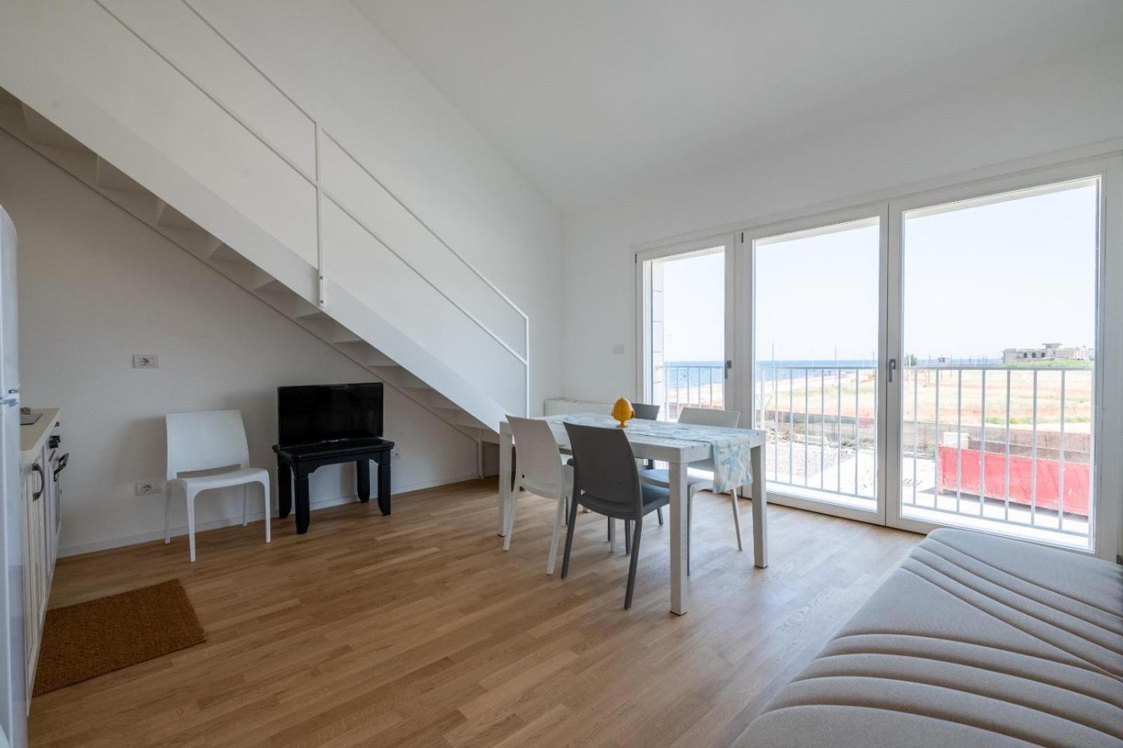 Angelina House - Sea Front Loft Apartment Bari