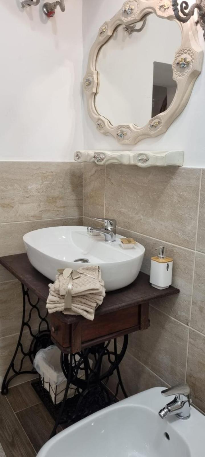 Căn hộ Enza Domus *