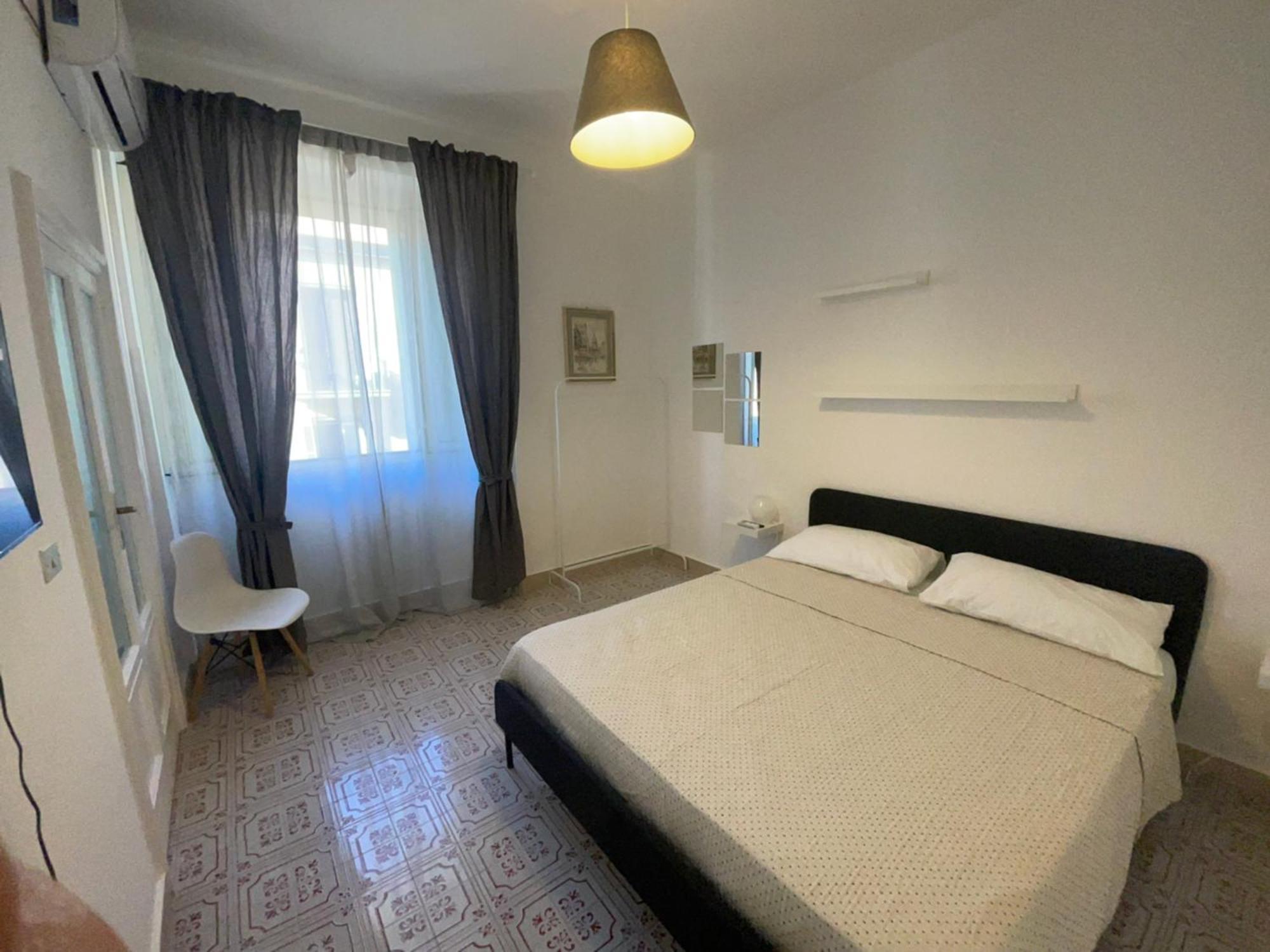 Privata * Bari