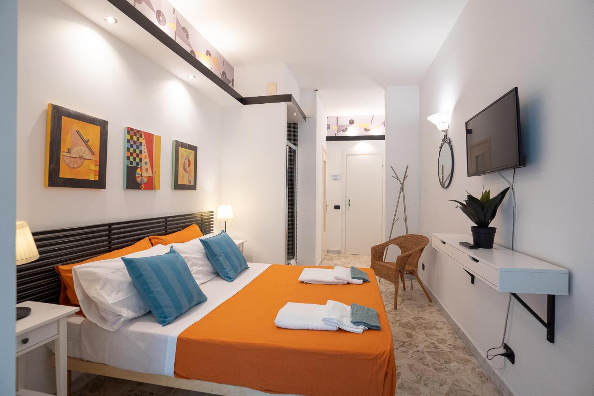 _ Cavour 156 & Savoia _ Guest house Bari