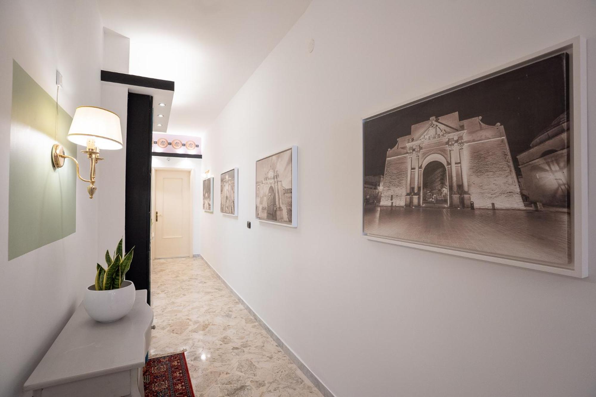 Guest house _ Cavour 156 & Savoia _ *