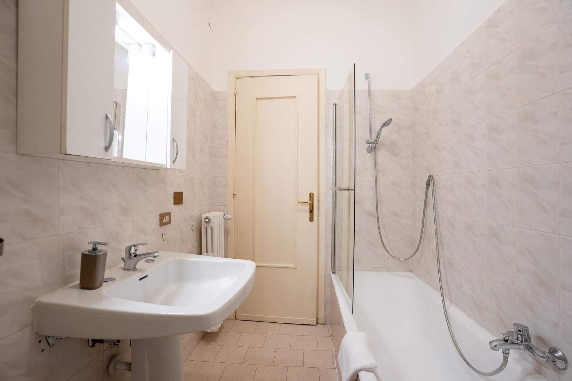 _ Cavour 156 & Savoia _ Guest house *