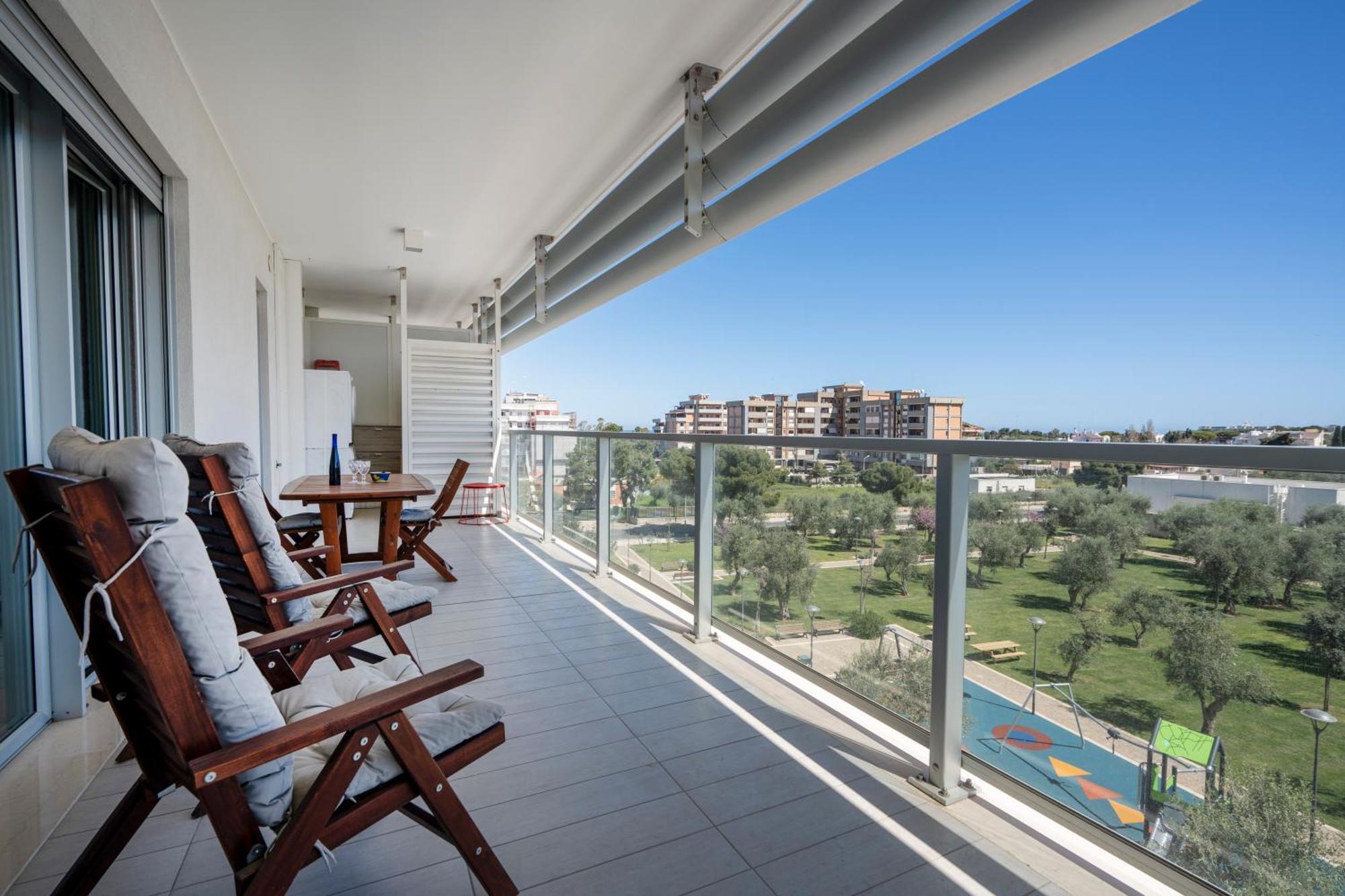 Apartment Kind Park - Sleek With Terrace & Parking