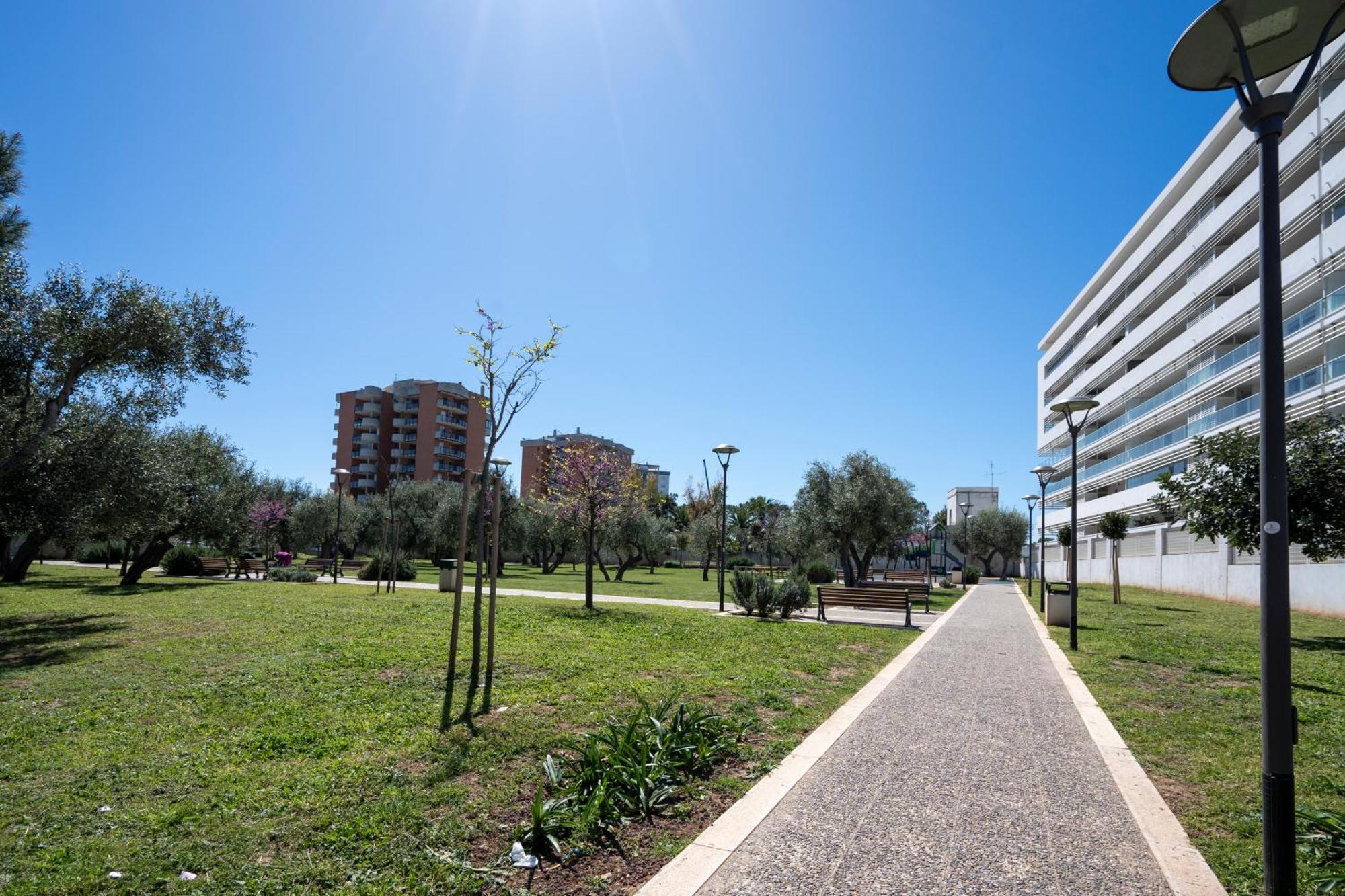 Apartment Kind Park - Sleek With Terrace & Parking Bari