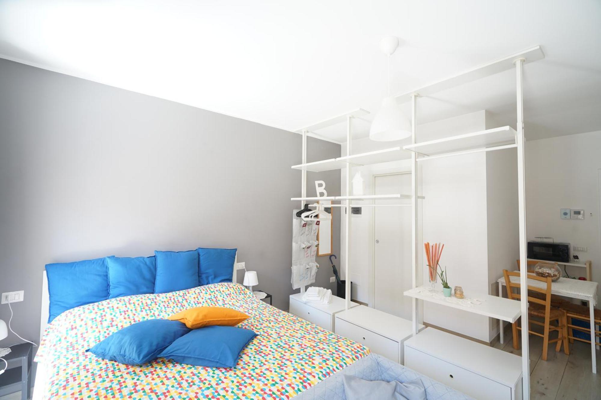 Central Modern Studio