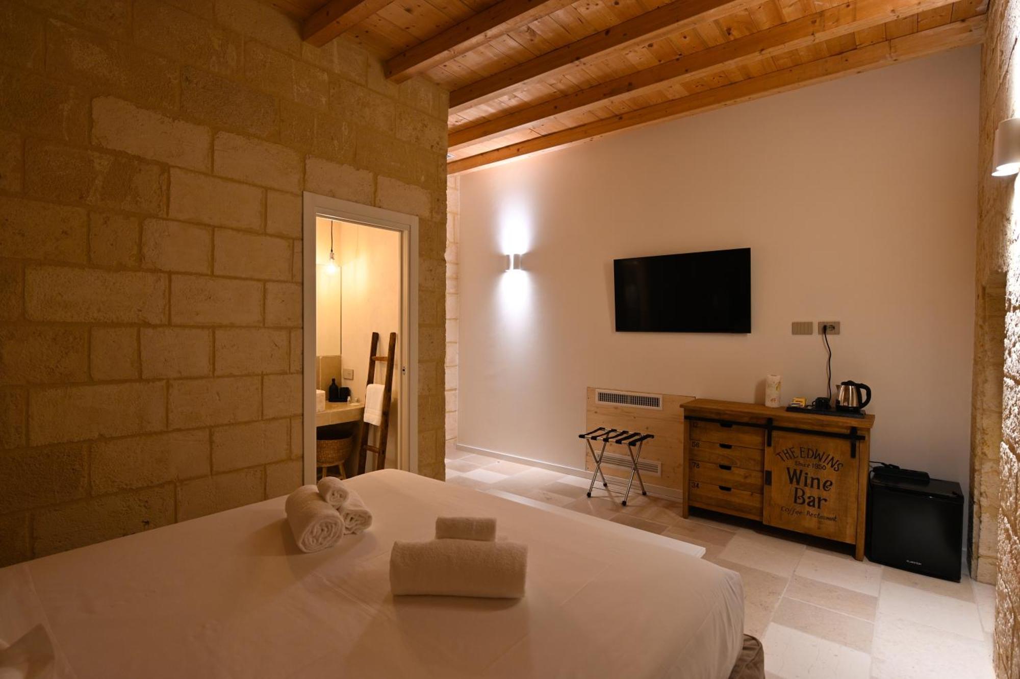 Palazzo Momi Bed & Breakfast