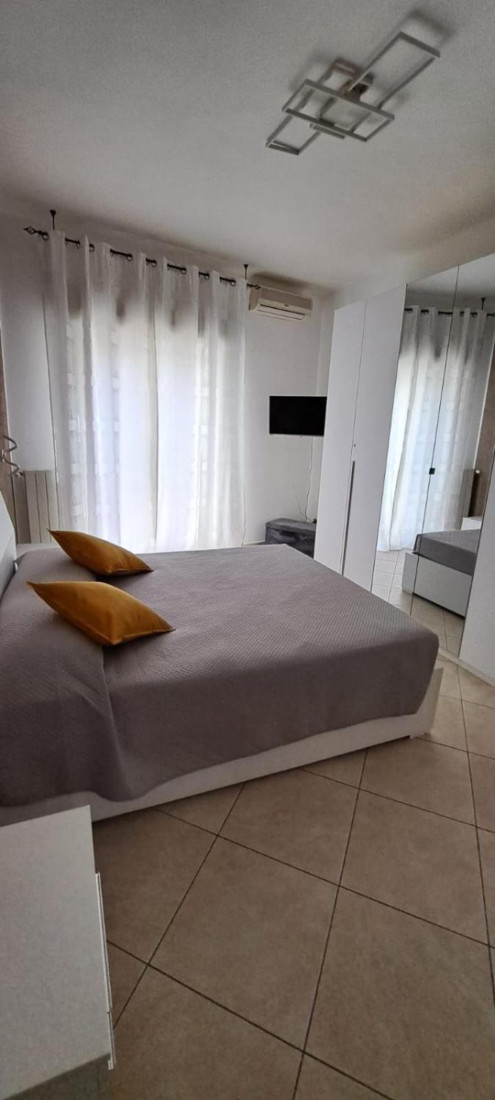 Paradiso Sul Mare Apartment *