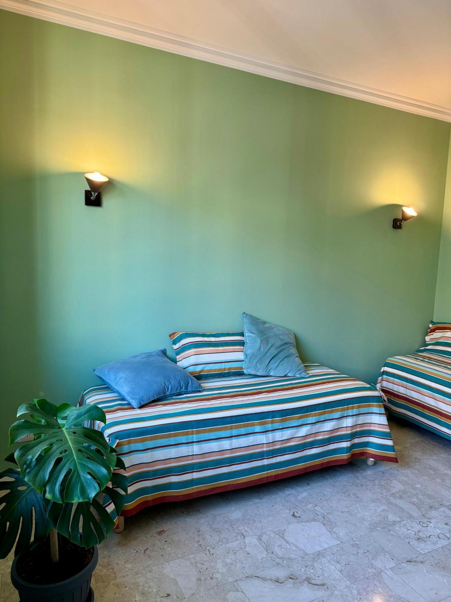 Il Giardino Fiorito Apartment *