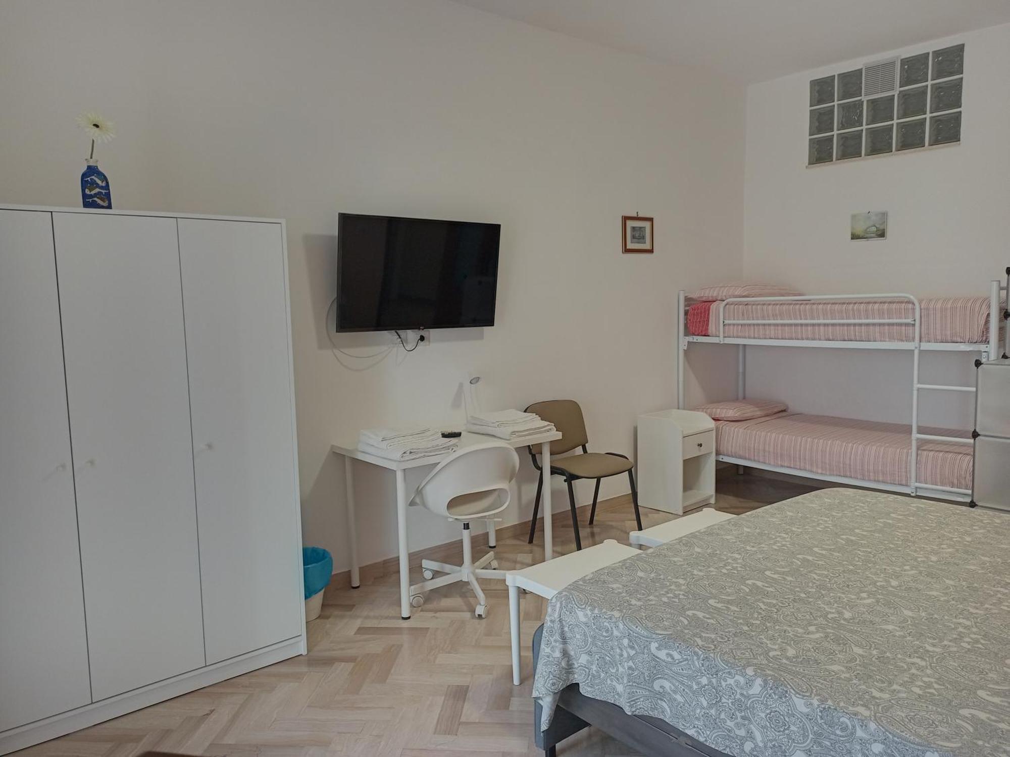 Divenere Carbonara - Locazione Turistica Apartment *