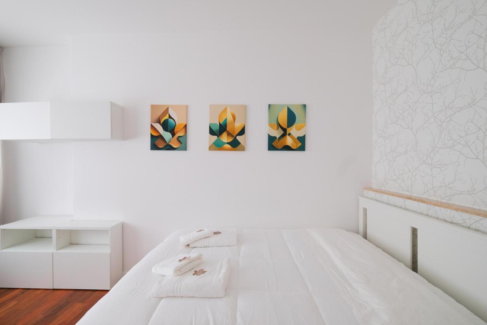 The Apulian Loft Ii - Via Celentano Apartment Bari