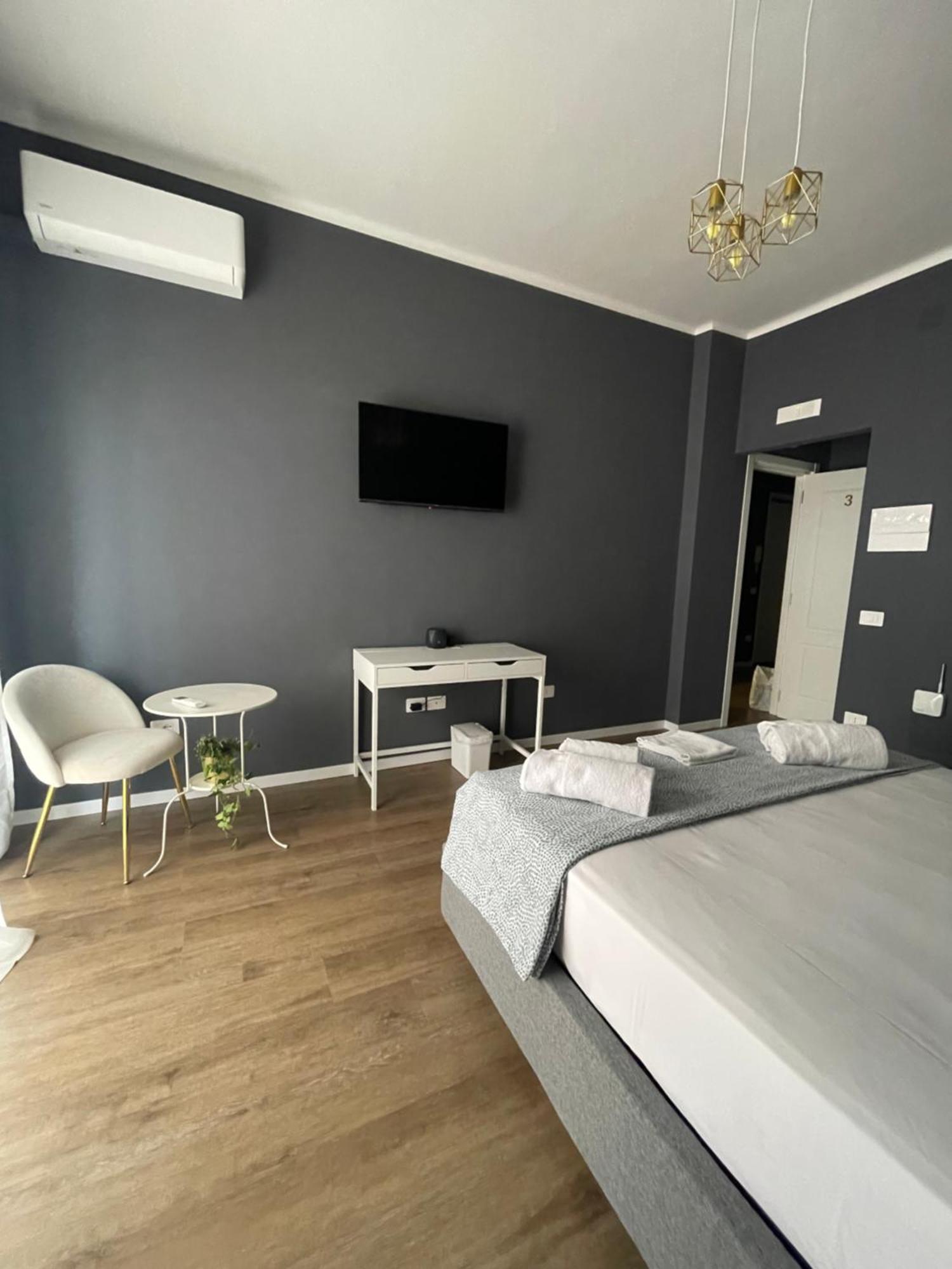 Nhà khách Isvi Comfort Bari