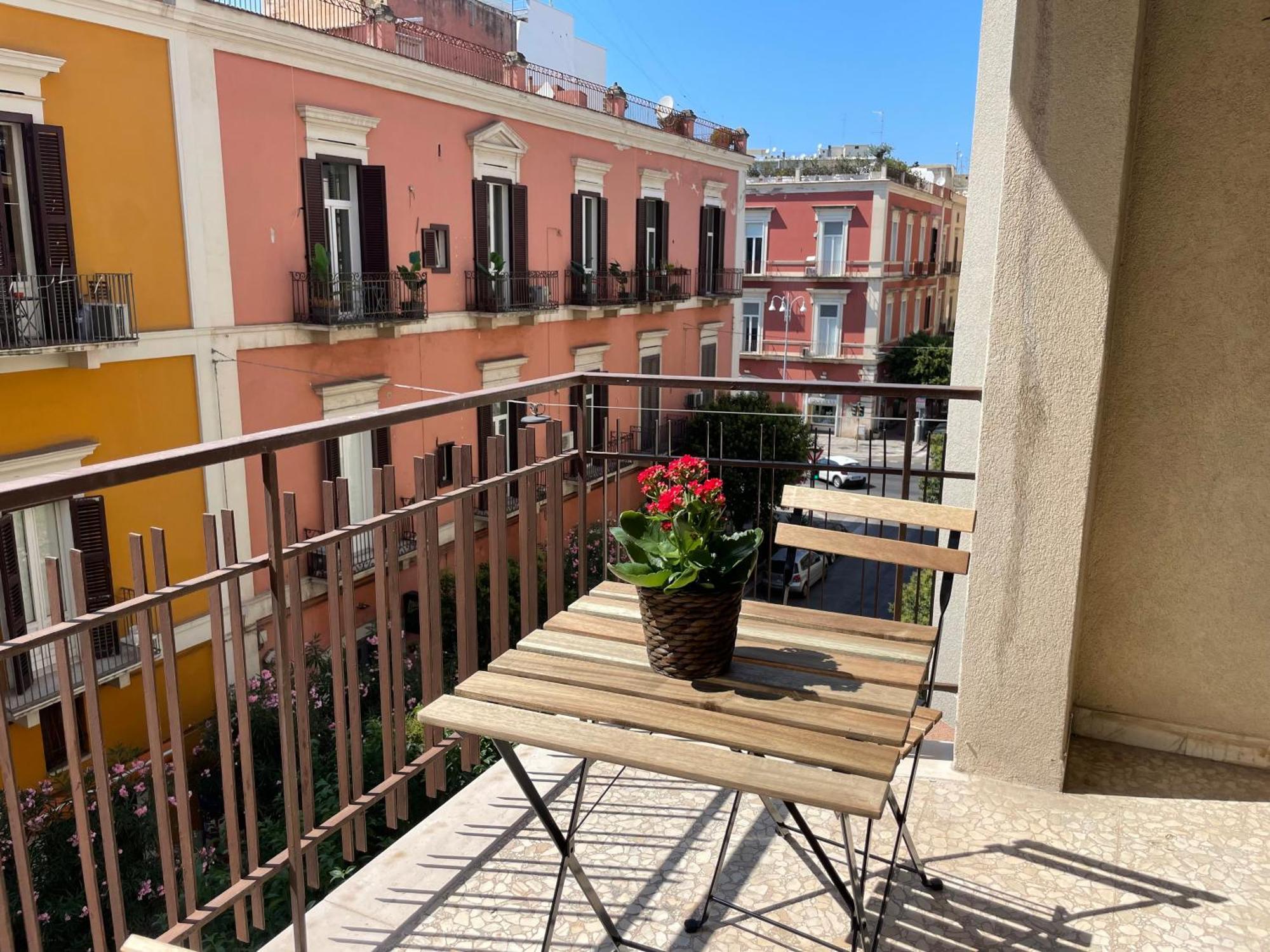 Maison 16 Bari