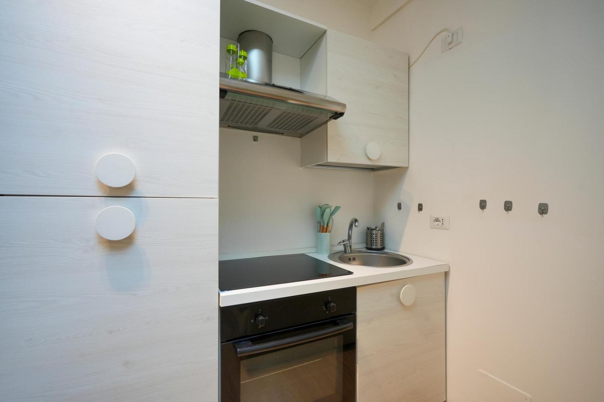 Apartment Color House *
