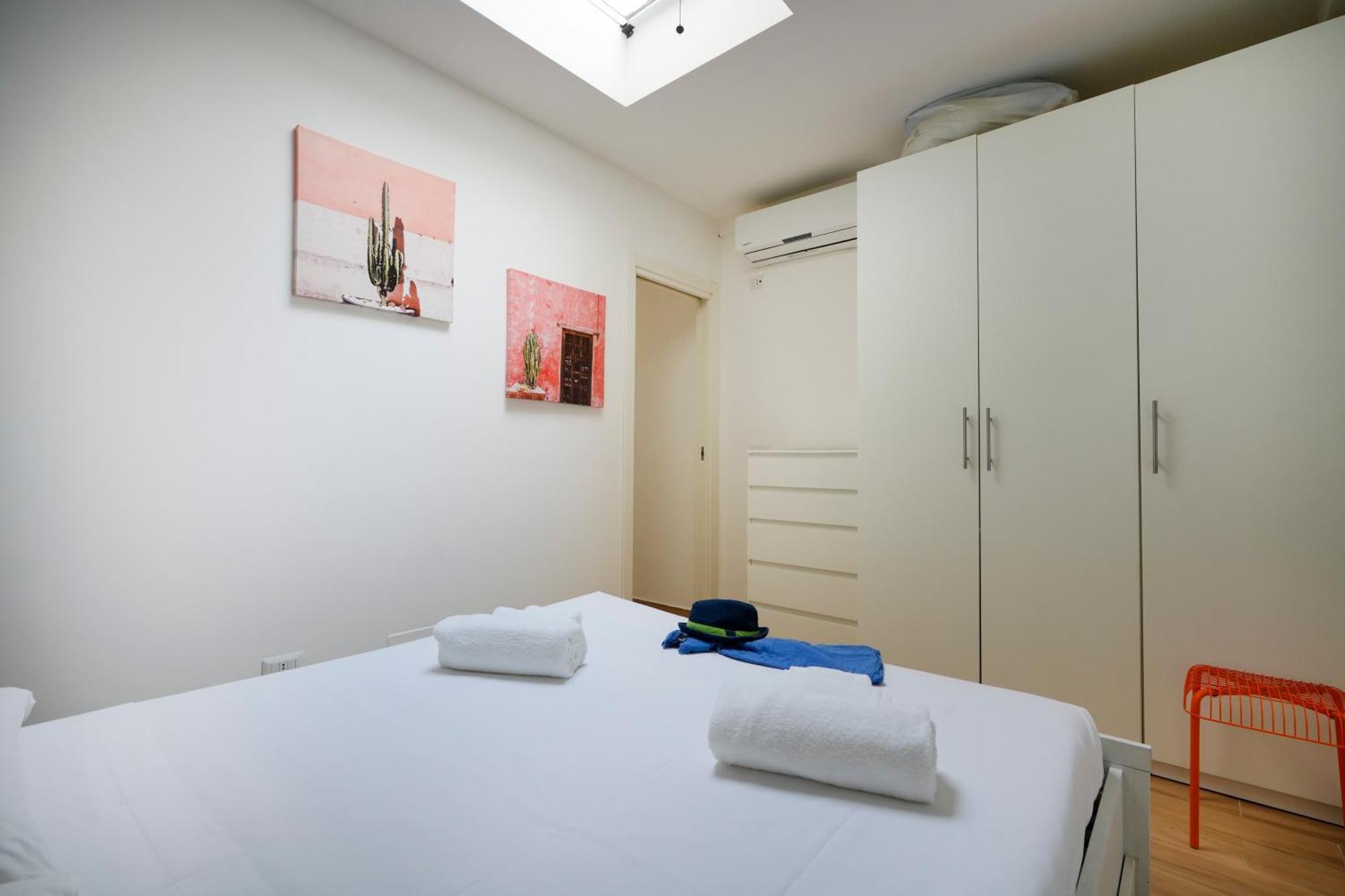 Color House Apartment *