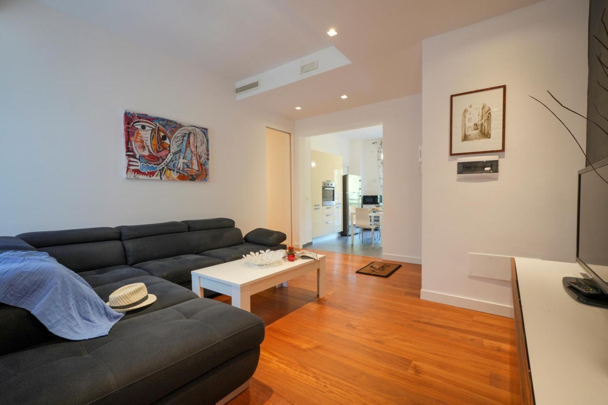 Apartament Gli Aquiloni - Steps From The Station *
