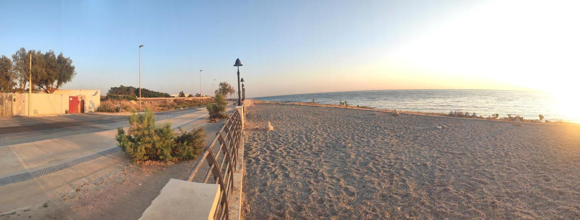 Seagull - Front And Sea View & Airport Apartment *
