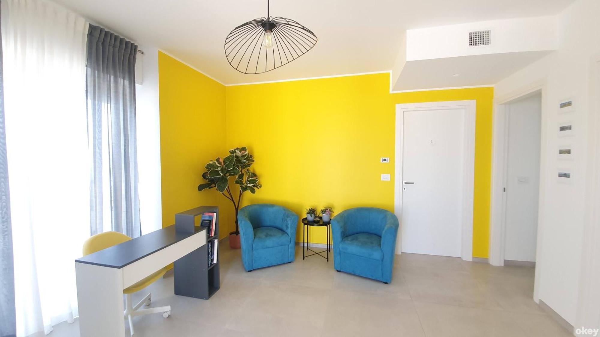 Mediterranea - Seaview, Pool & Garden Apartment Bari