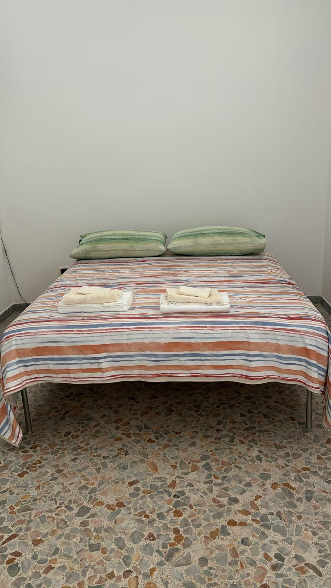 Apartment Pm 23 Via Gino Priolo
