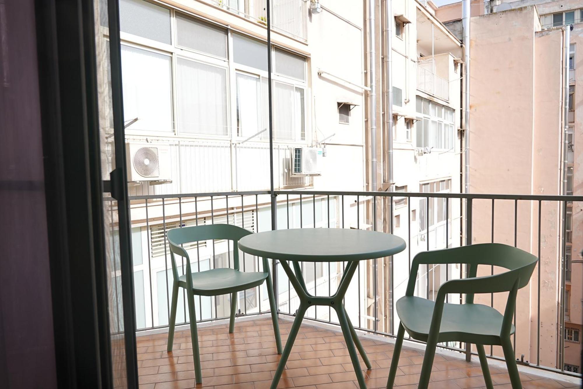 & Premium - Centro - Stazione *