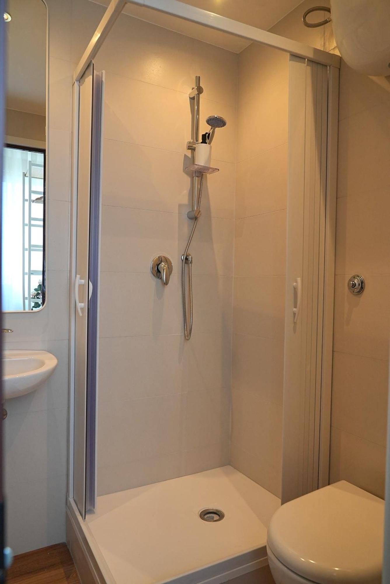 Gasthof & Premium - Centro - Stazione Bari