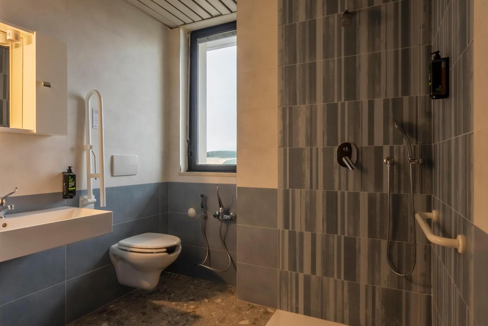 Hotel Rondo 3*