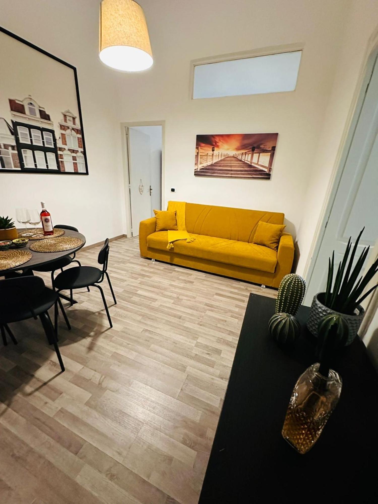 Sun House Apartment *