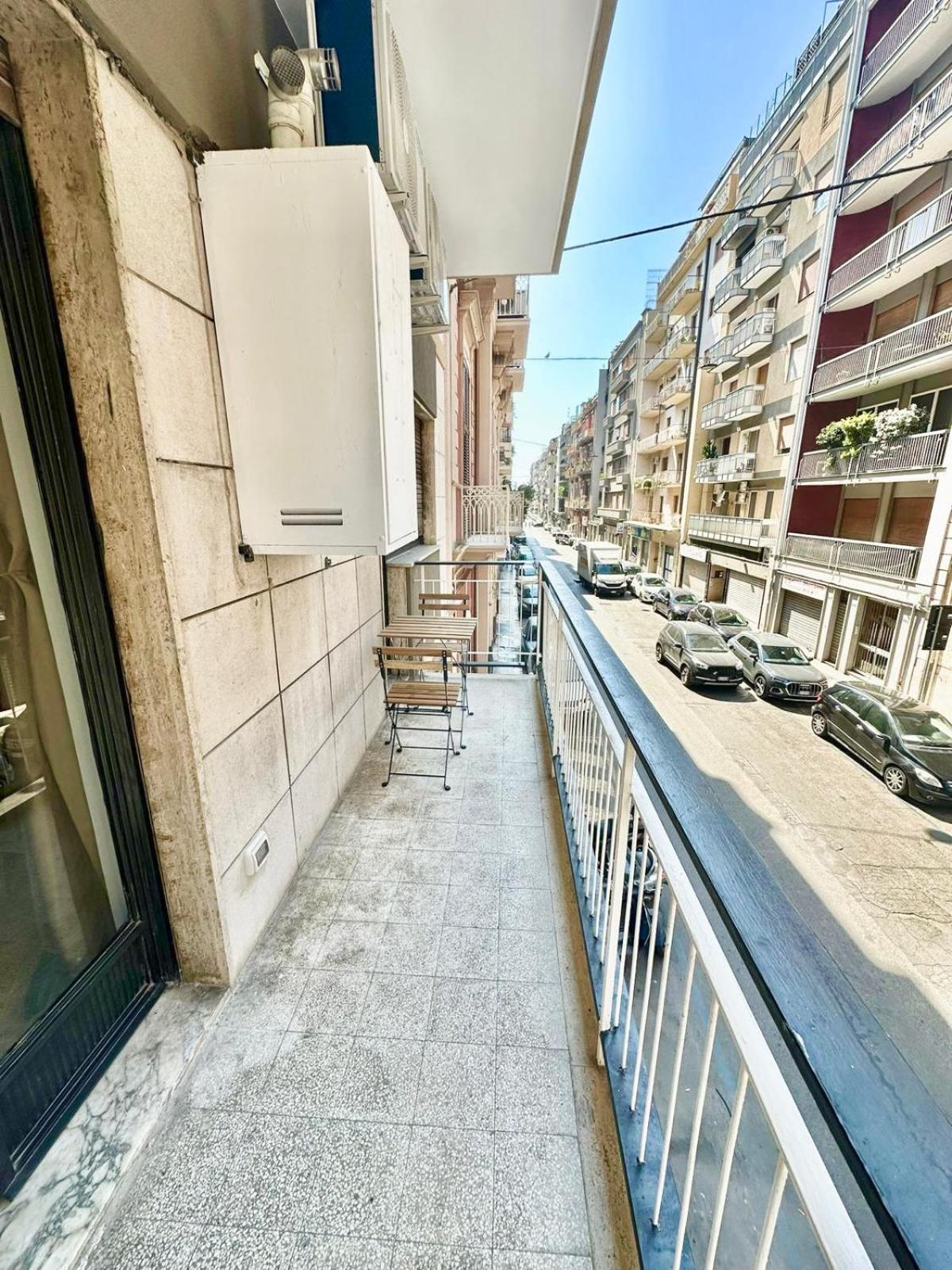 Dante 262 Apartment