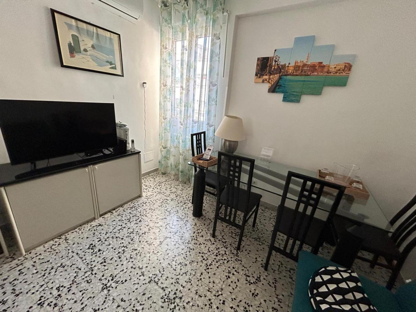 Mont Saint Michel Apartment Bari
