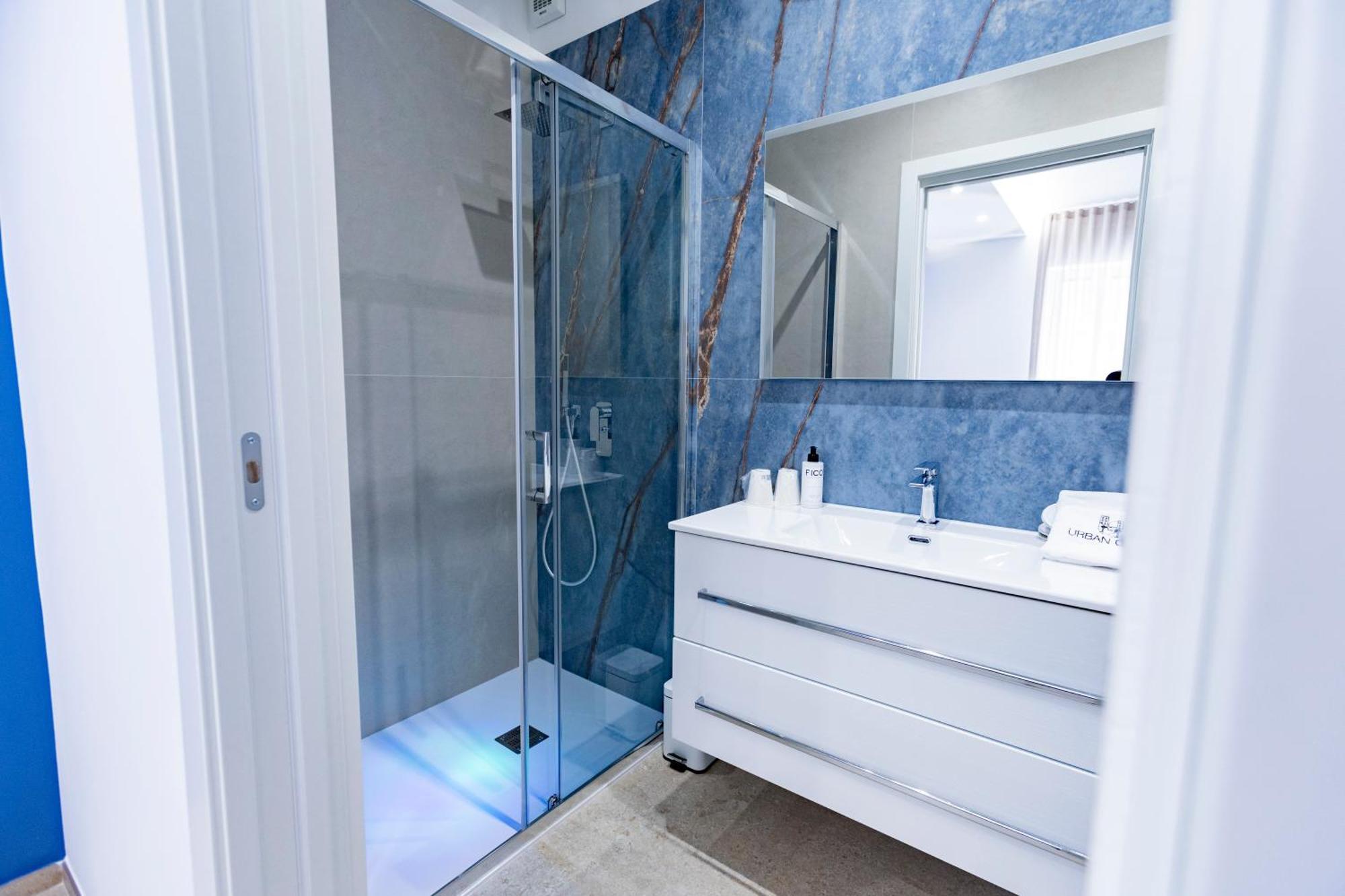 Urban Oasis Gasthof Bari