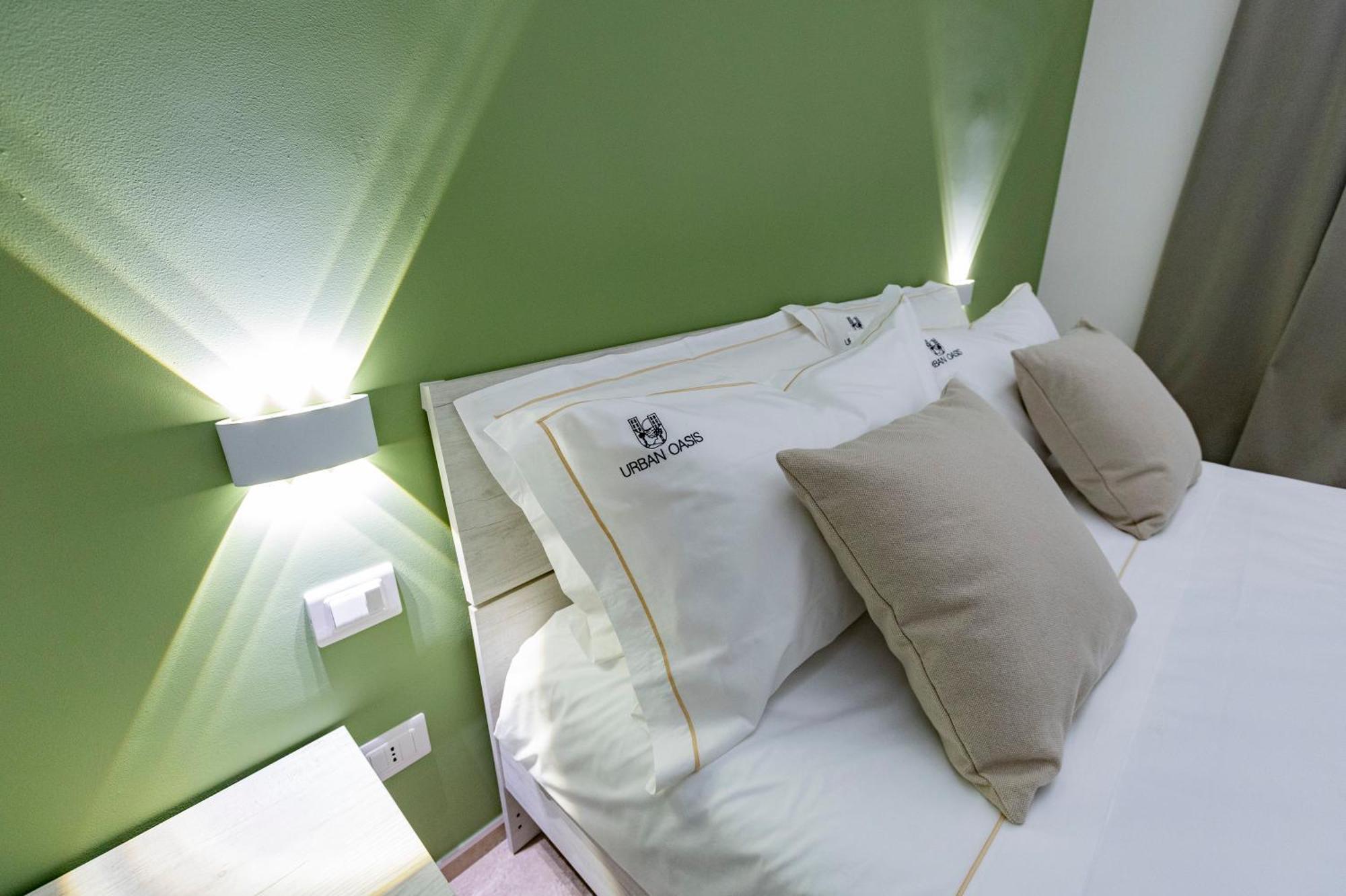 Urban Oasis Guest house *