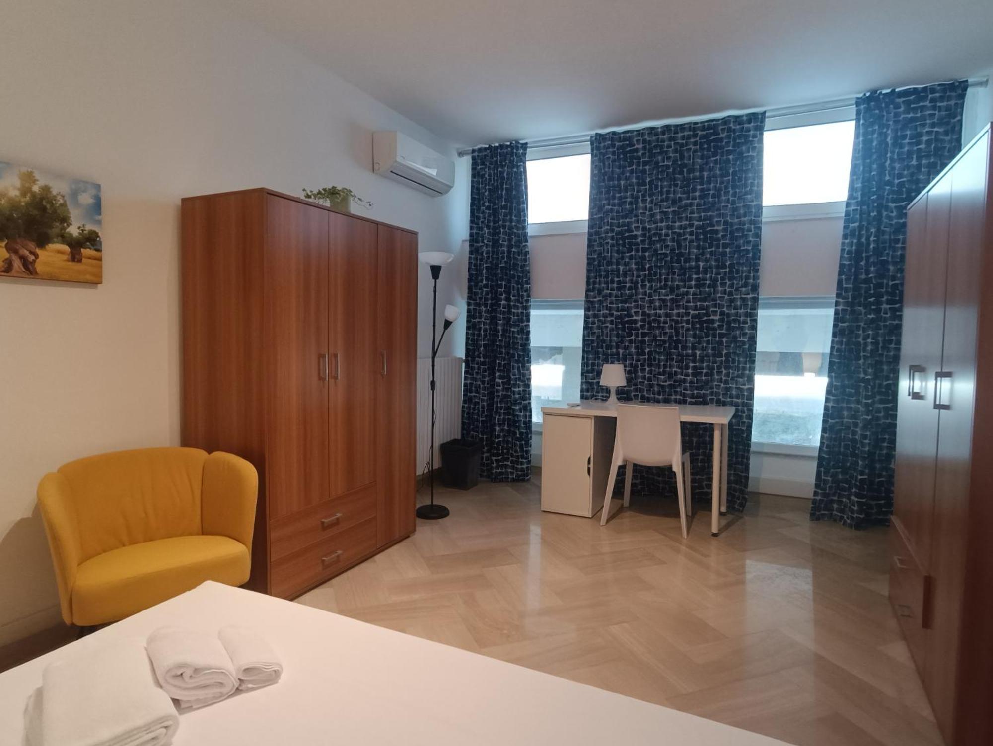 4rooms Station House Bari
