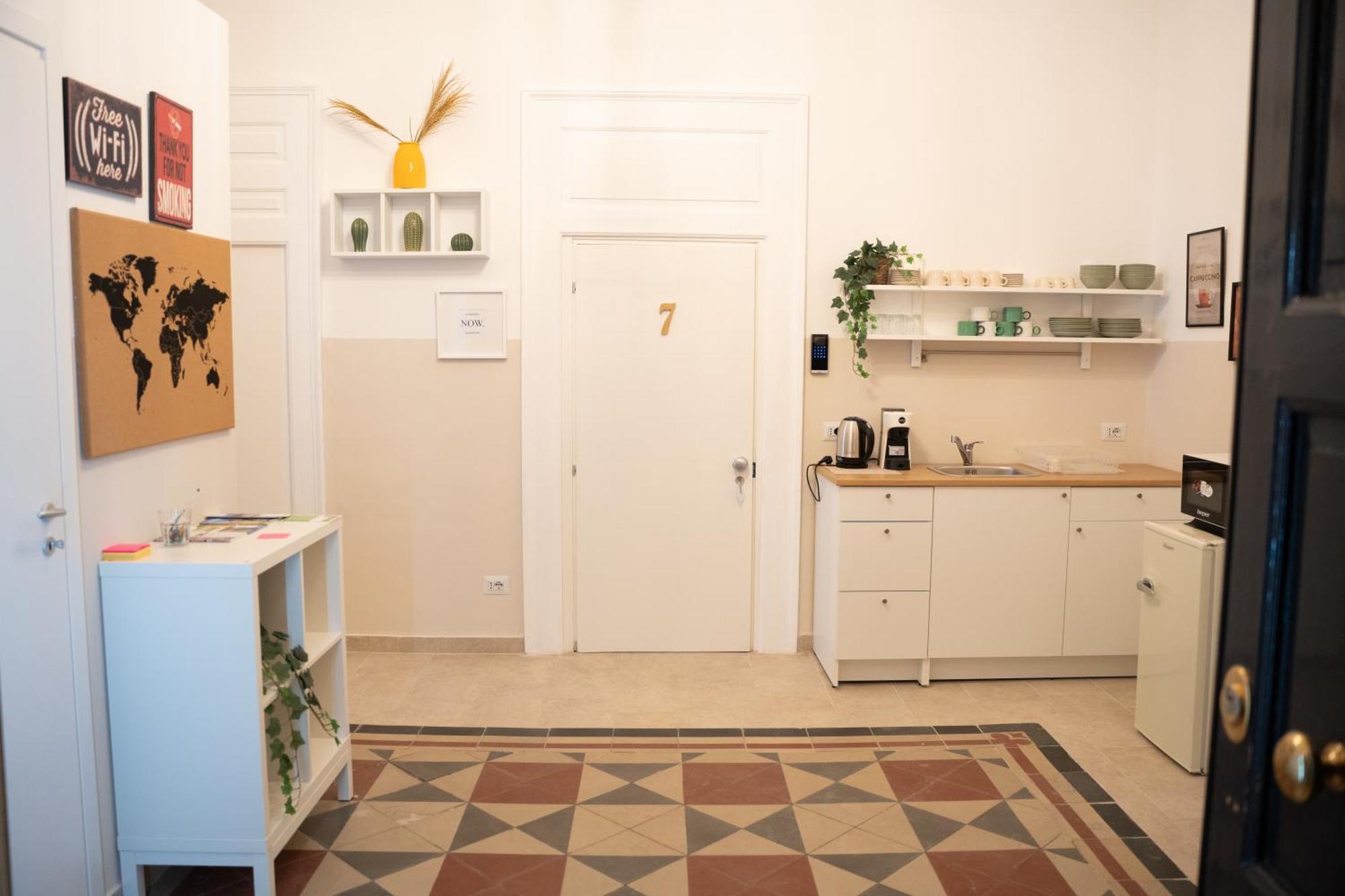 Bed & Breakfast Principe Amedeo 93 *
