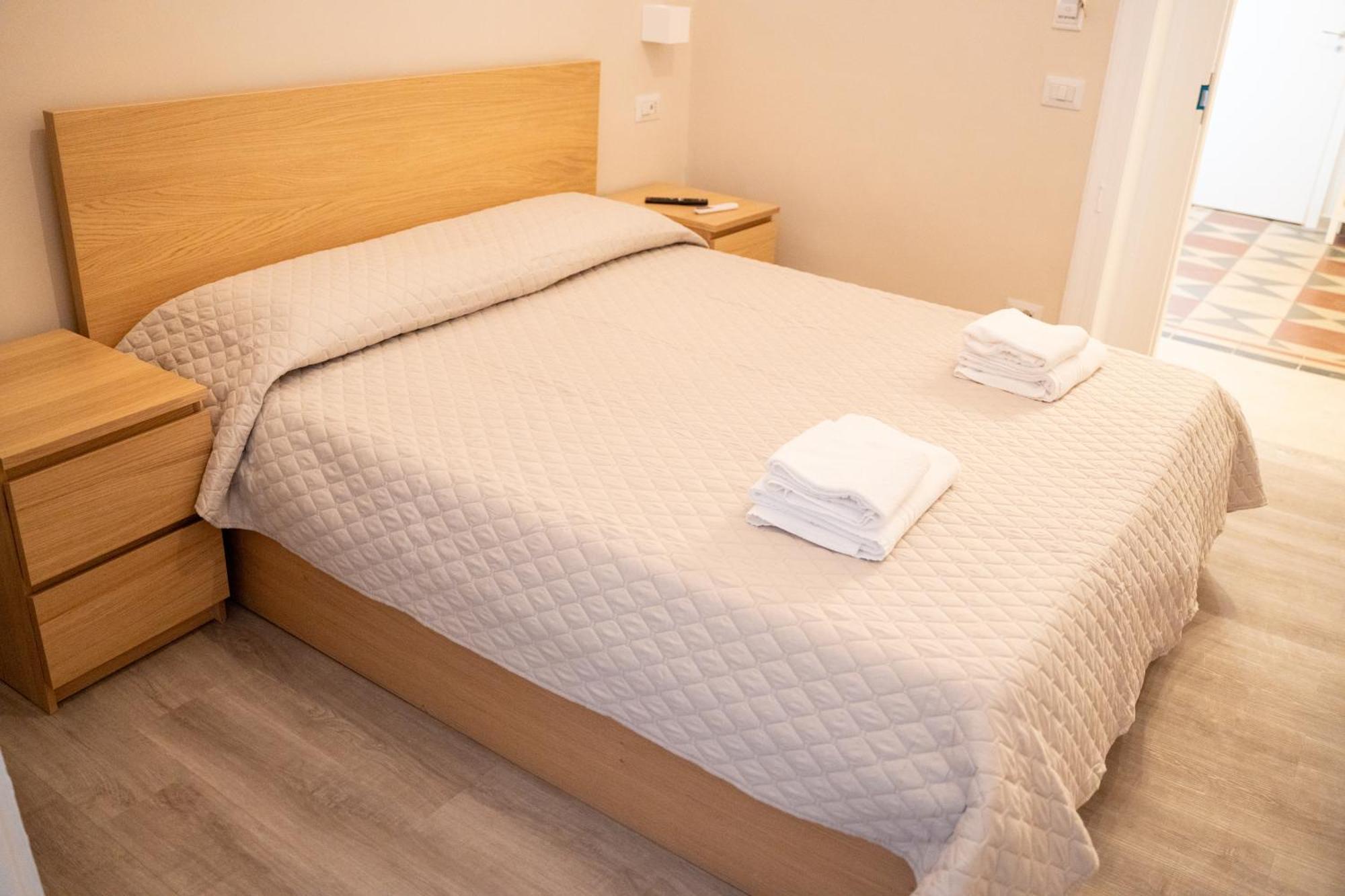 Principe Amedeo 93 Bed & Breakfast *